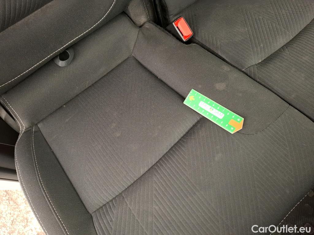  Renault  Trafic RENAULT  / 2019 / 4P / Fourgon tole FG GCF L1H1 1200 Energy dCi 170 EDC #12