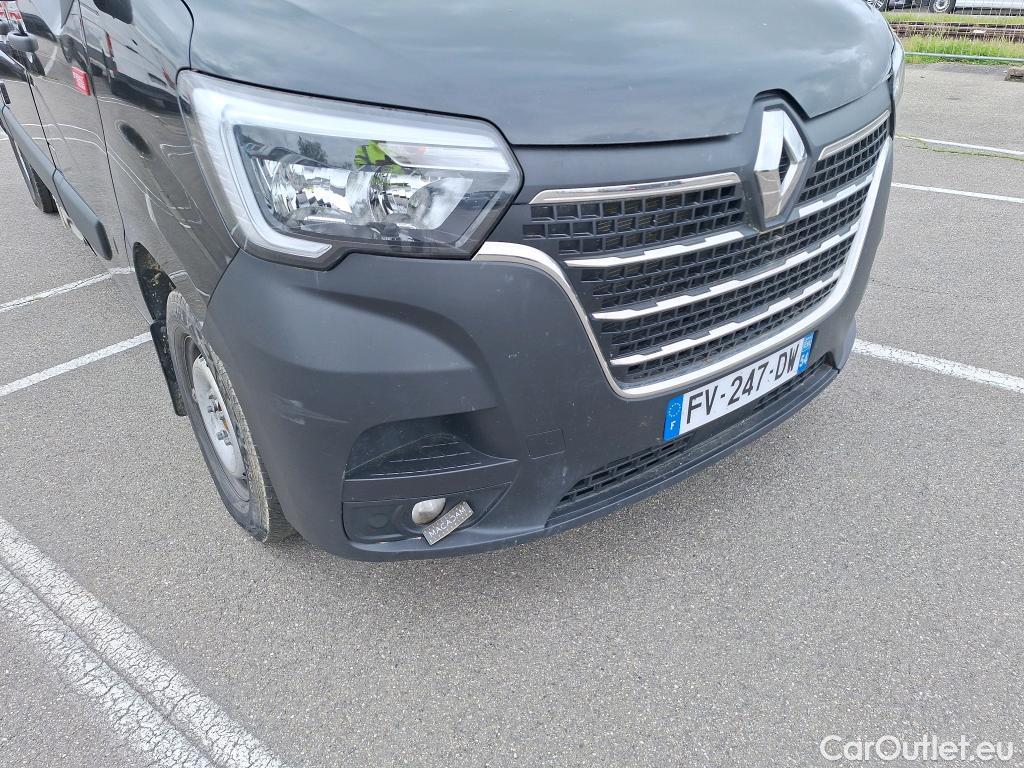  Renault  Master RENAULT TRUCKS  / 2010 / 4P / Fourgon tôlé RED EDITION VAN FWD 3T5 E6 L2H2 #55