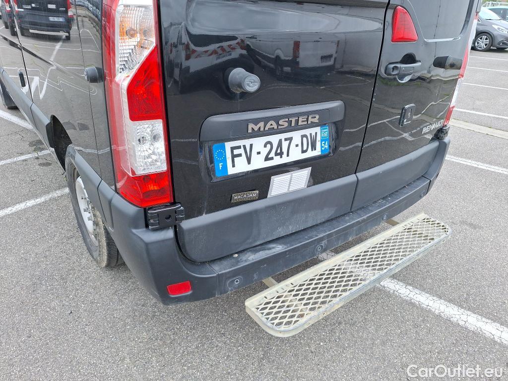  Renault  Master RENAULT TRUCKS  / 2010 / 4P / Fourgon tôlé RED EDITION VAN FWD 3T5 E6 L2H2 #51