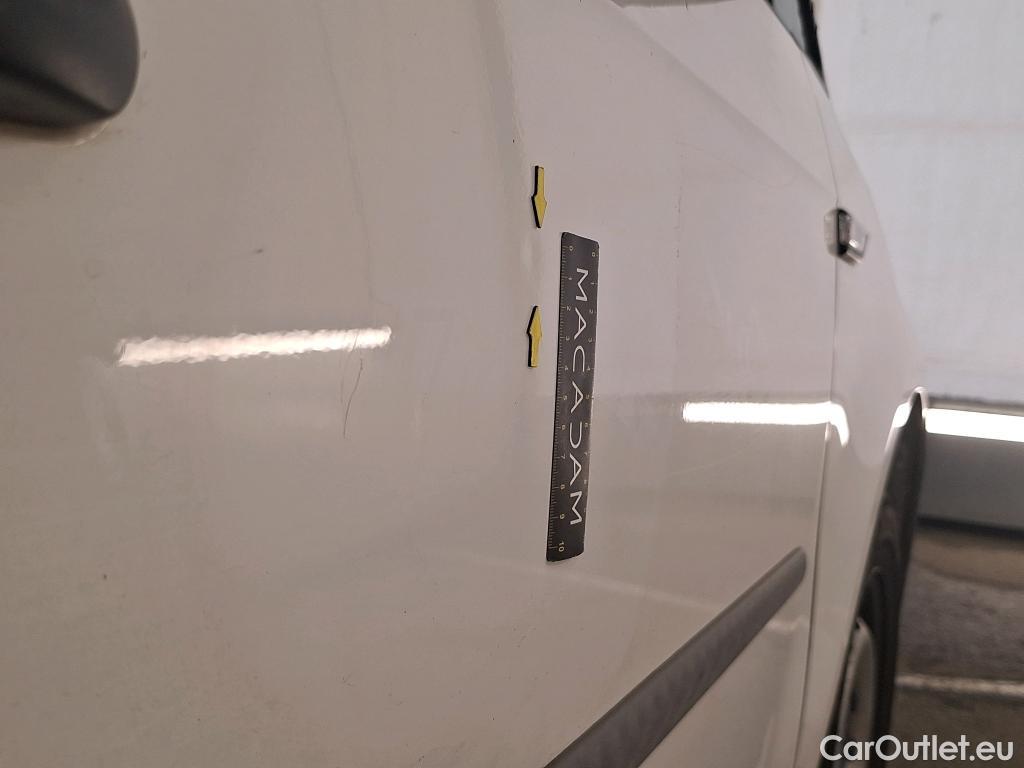  Volkswagen  Caddy VOLKSWAGEN  Van VU 4p Fourgonnette 2.0 TDI 75 Business Line #41