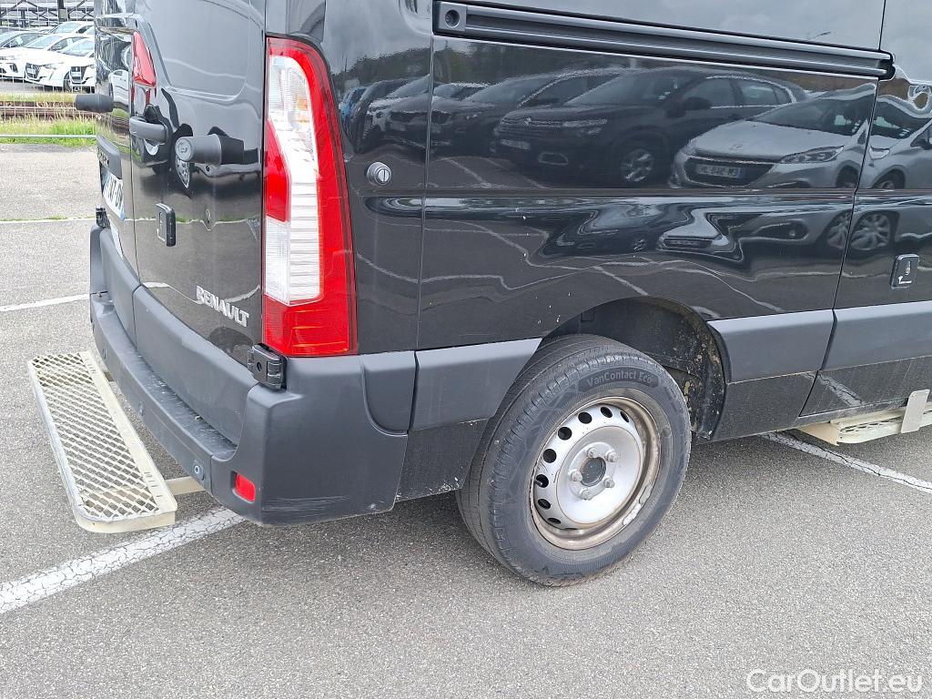  Renault  Master RENAULT TRUCKS  / 2010 / 4P / Fourgon tôlé RED EDITION VAN FWD 3T5 E6 L2H2 #58