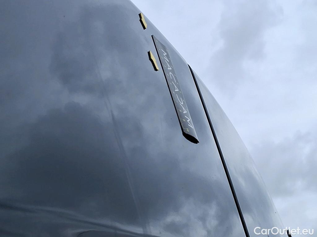  Renault  Master RENAULT TRUCKS  / 2010 / 4P / Fourgon tôlé RED EDITION VAN FWD 3T5 E6 L2H2 #72