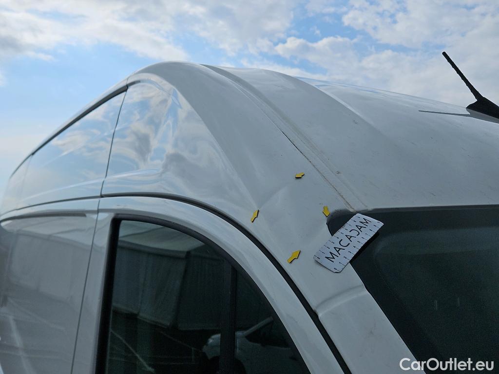  Volkswagen  Crafter VOLKSWAGEN  / 2017 / 4P / Fourgon tôlé 2.0TDI 102 30 L3H3 Business #9