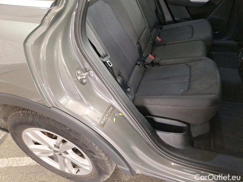  Audi  Q3  35 TDI Business Line 2.0 TDI 150CV BVA7 E6dT #1