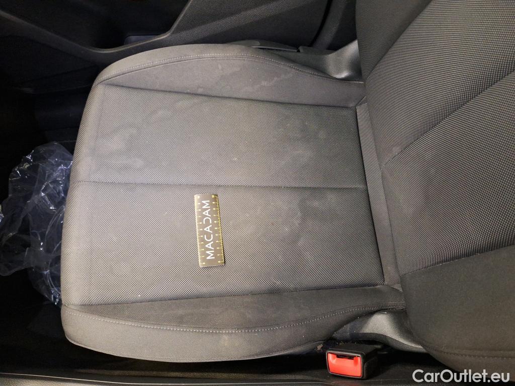  Audi  Q3  35 TDI Business Line 2.0 TDI 150CV BVA7 E6dT #17