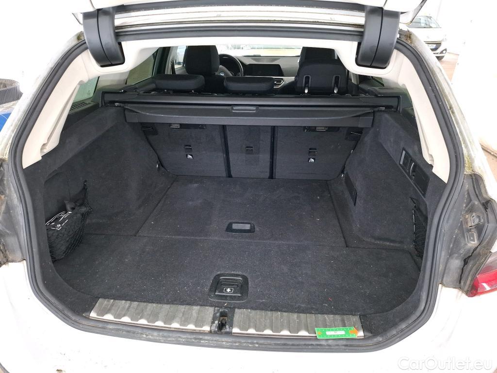  Bmw  Serie 3 Série 3 Touring 318 d Lounge 2.0 150CV BVA8 E6d #3
