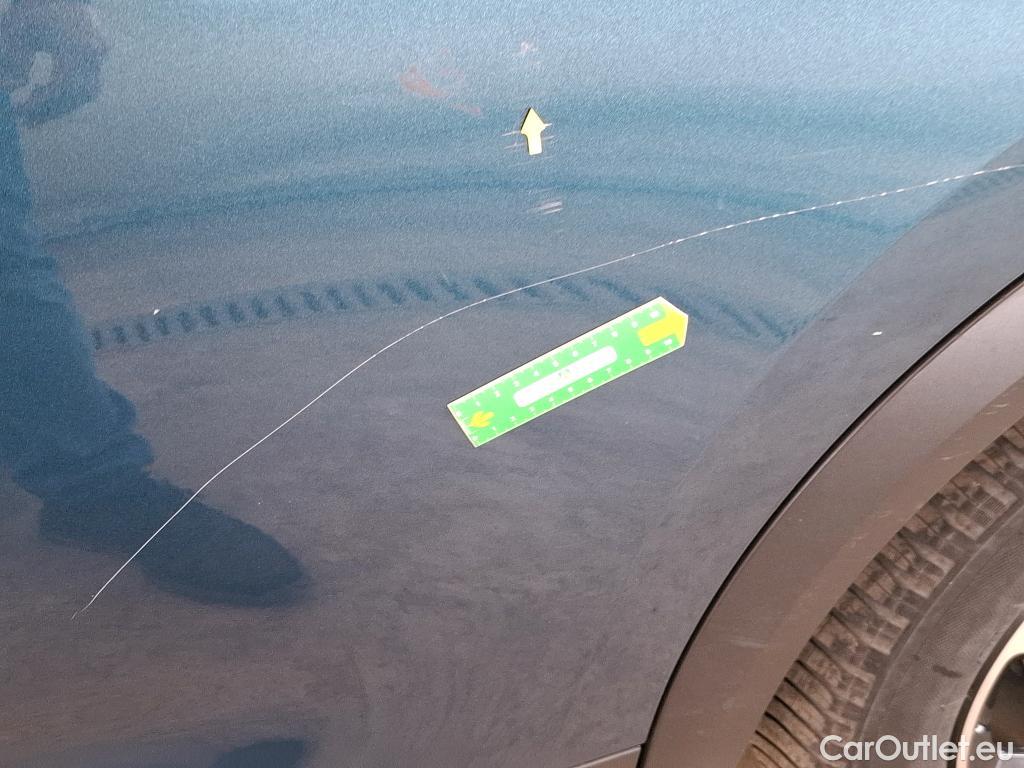  Citroen  C5  Aircross Shine Hybrid 1.6 225CV BVA8 E6d #3
