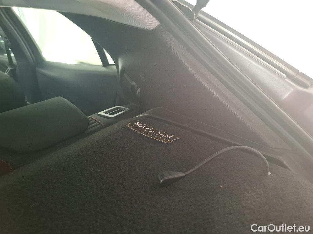  Peugeot  2008  Active Pack 1.2 PureTech 130CV BVA8 E6d #6