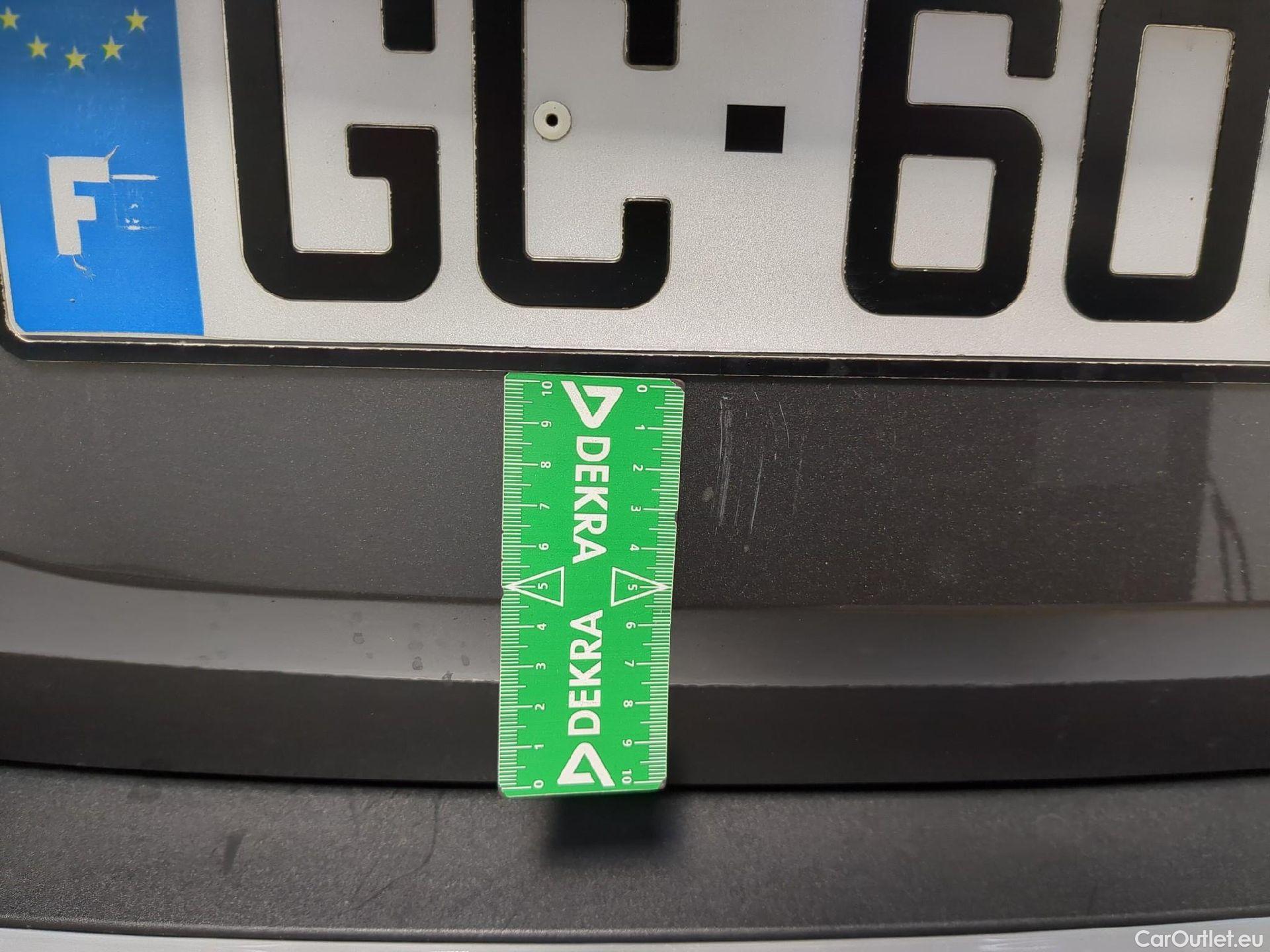  Peugeot  2008  Active Business 1.5 HDi 130CV BVA8 E6d #18