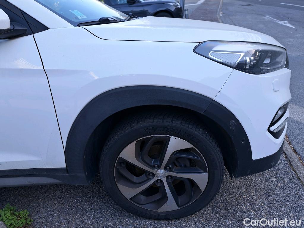  Hyundai  Tucson  Executive 2WD 1.7 CRDi 140CV BVA7 E6 #77