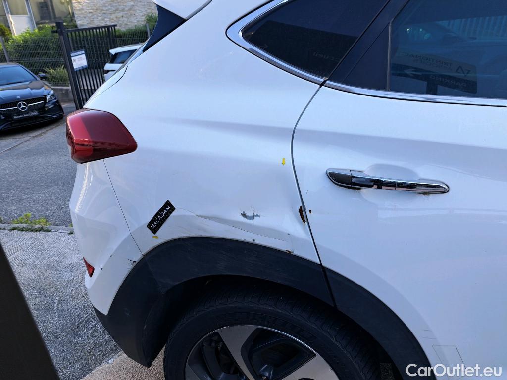  Hyundai  Tucson  Executive 2WD 1.7 CRDi 140CV BVA7 E6 #15