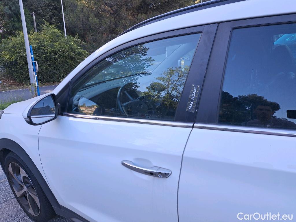  Hyundai  Tucson  Executive 2WD 1.7 CRDi 140CV BVA7 E6 #96