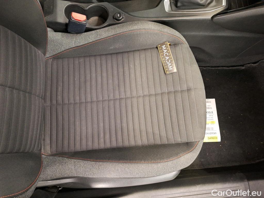  Peugeot  2008  Active Business 1.5 HDi 110CV BVM6 E6d #19