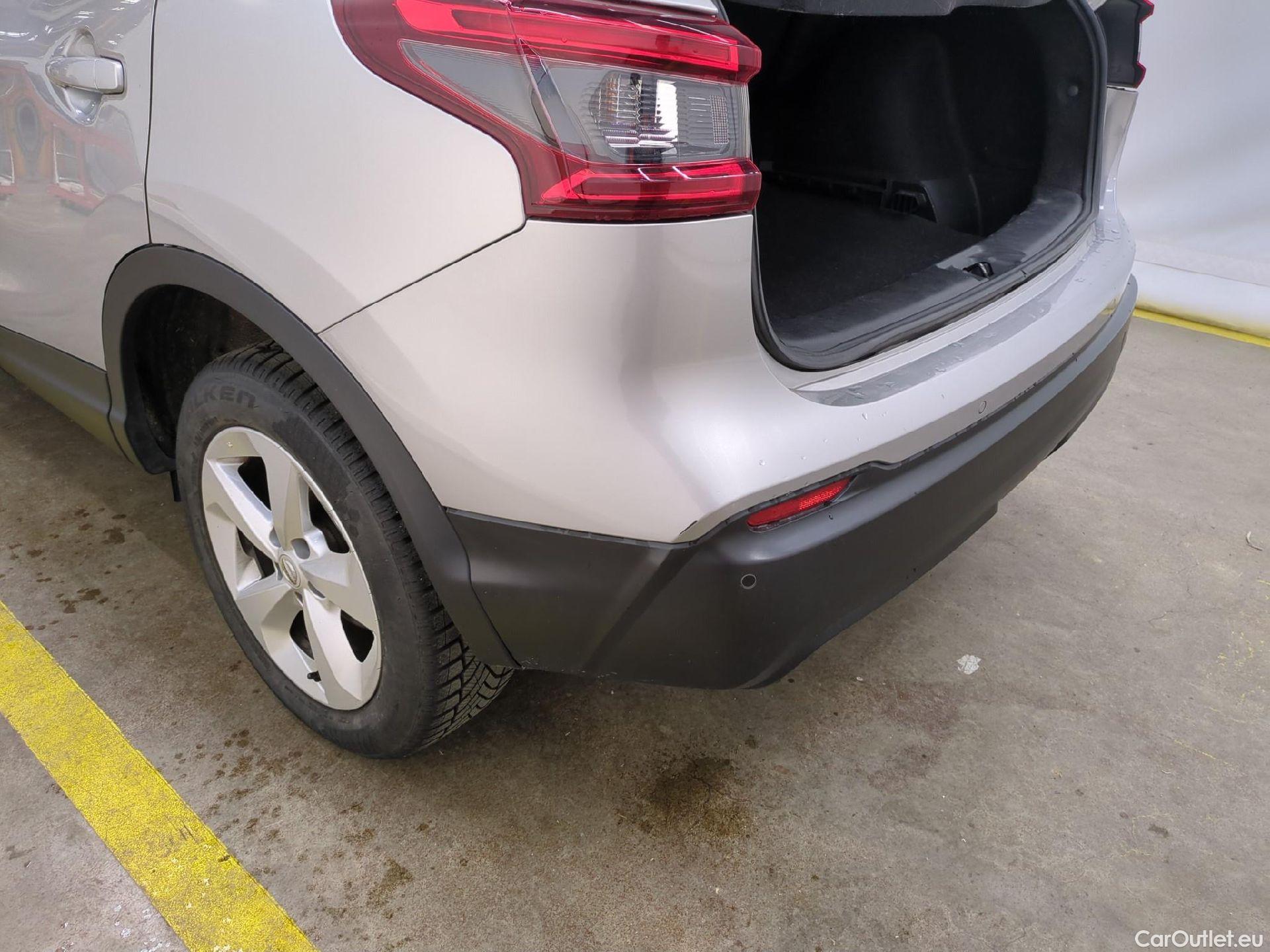 Nissan  Qashqai NISSAN  / 2017 / 5P / Crossover 1.5 DCI 115 DCT Business Edition #17
