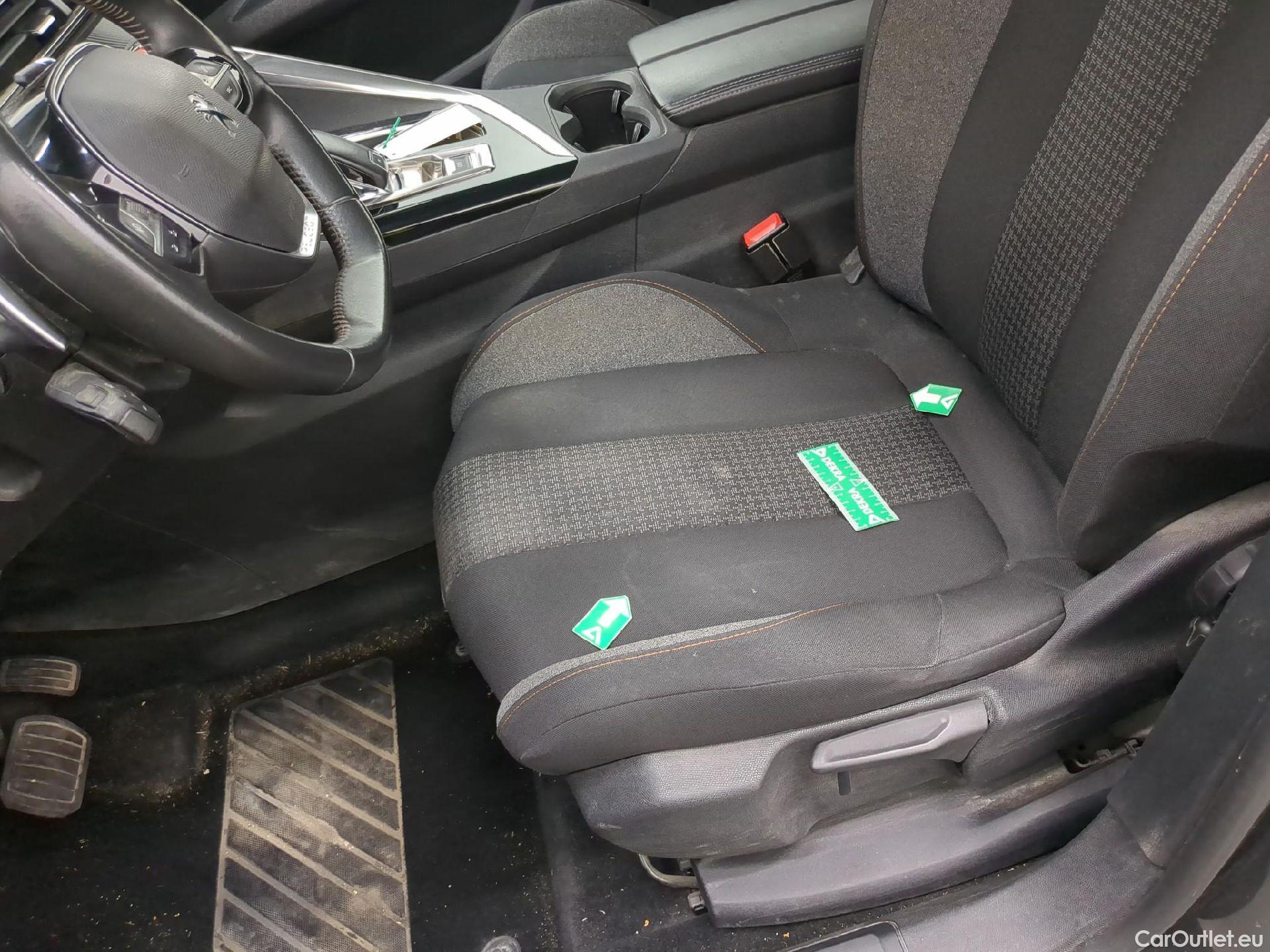  Peugeot  3008  II Active Business 1.2 PureTech 130CV BVA8 E6d #15
