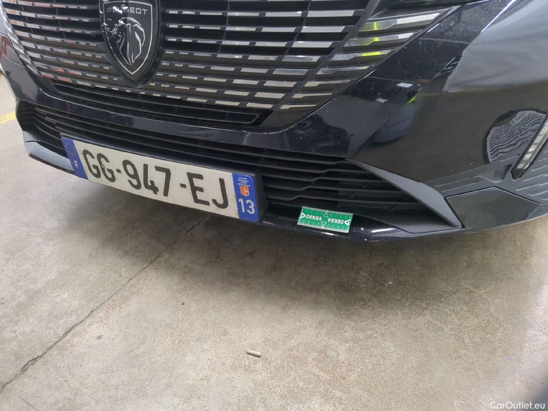  Peugeot  308  Allure Pack 1.5 HDi 130CV BVA8 E6d #30