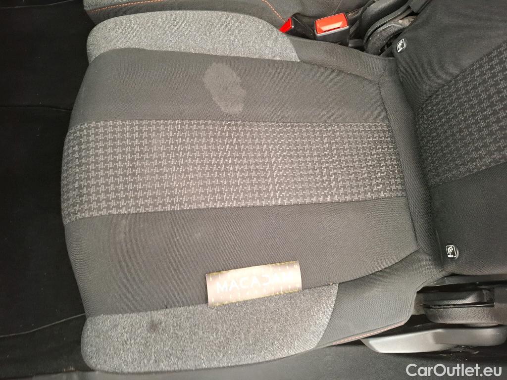 Peugeot  5008  Active Business 1.2 PureTech 130CV BVA8 7 Sieges E6d #15
