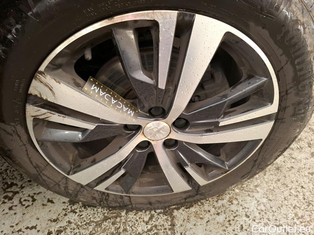  Peugeot  5008  Allure 1.5 HDi 130CV BVM6 E6d #26