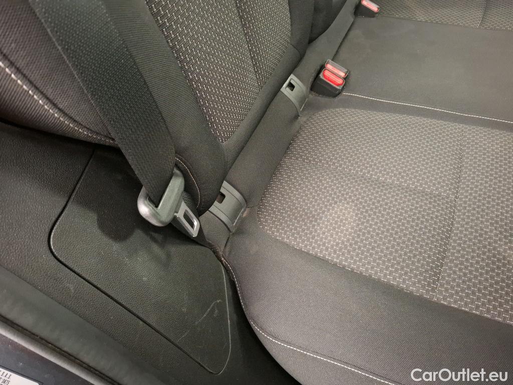  Renault  Kadjar RENAULT  / 2018 / 5P / Crossover Evolution dCi 115 EDC #11