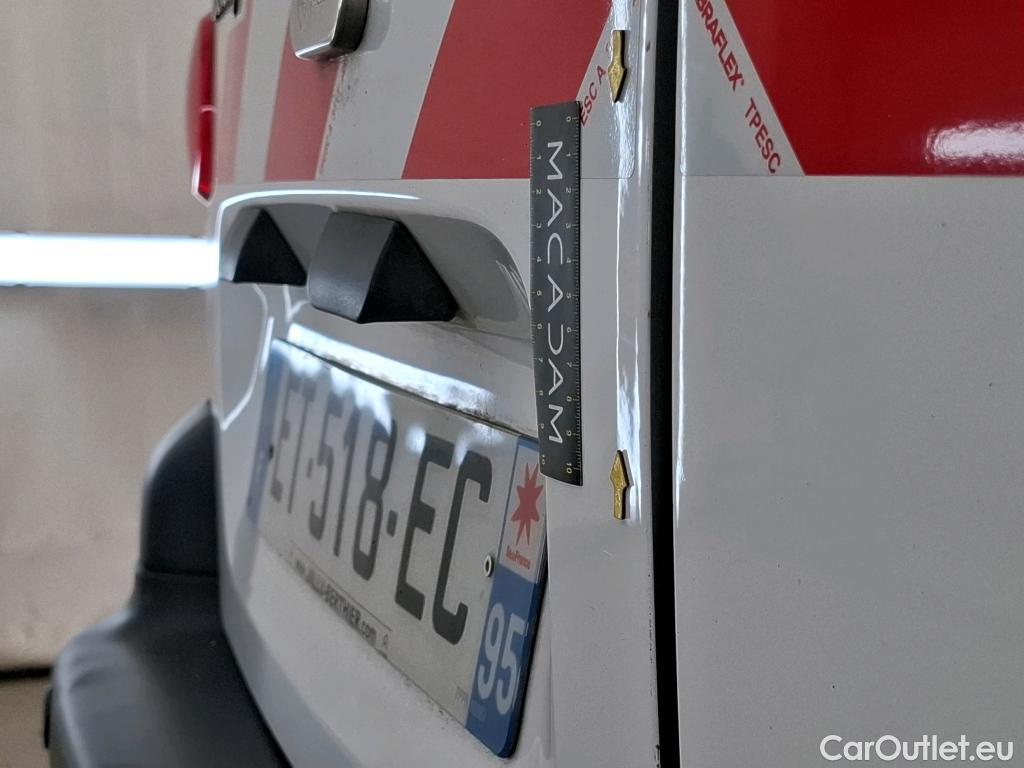  Citroen  Berlingo  Fourgon Business L1 (Court) 1.6 BlueHDi 100CV BVM5 E6 #10
