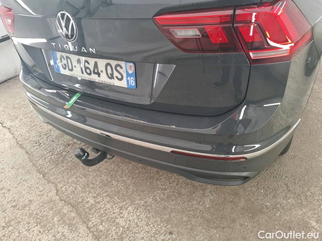  Volkswagen  Tiguan VOLKSWAGEN  / 2020 / 5P / SUV 2.0 TDI 150 DSG7 Life Business #1