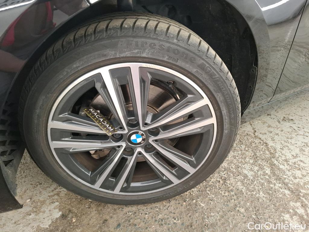  Bmw  Serie 1 BMW Série 1 / 2019 / 5P / Berline 116i Business Design #8