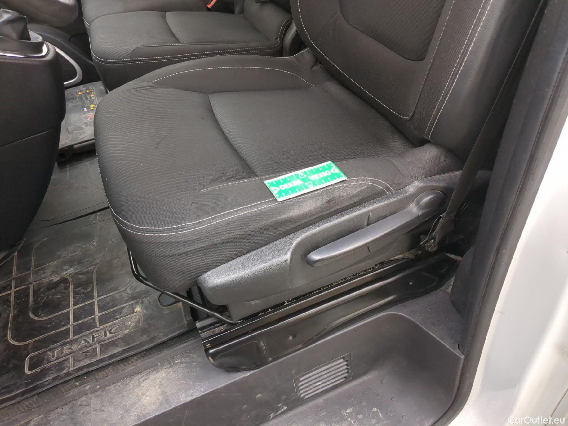  Renault  Trafic  Fourgon Grand Confort L2H1 1200 1.6 dCi 125CV BVM6 E6 #8