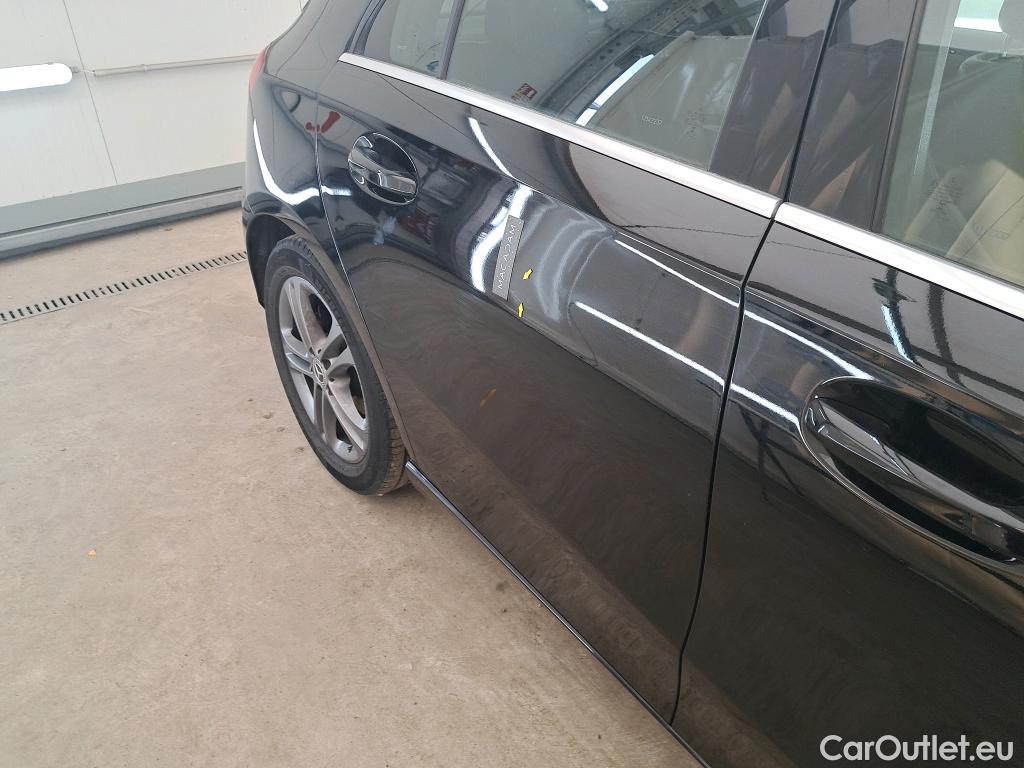  Mercedes  A-Klasse MERCEDES-BENZ Classe A Compact / 2018 / 5P / Berline A 200 d Business Line 8G-DCT #18