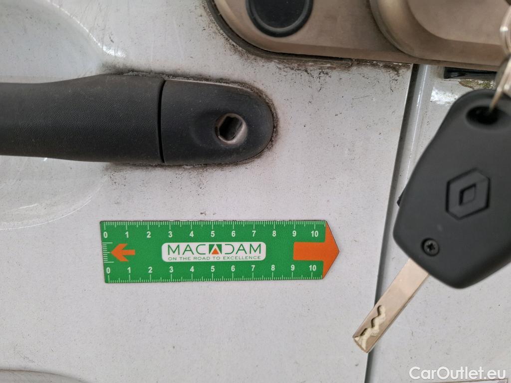  Renault  Kangoo RENAULT  Express  2013  4P  Fourgonnette Gd Volume Gd Confort  Blue dCi 95 #25