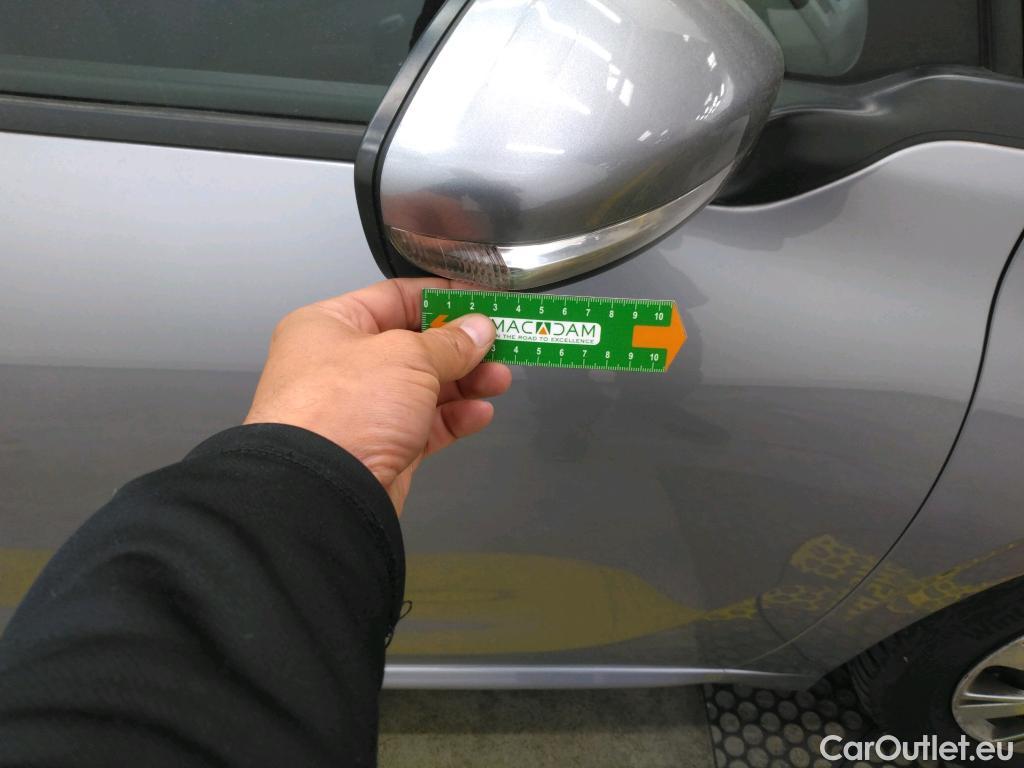  Peugeot  208  Affaire Premium Pack 1.5 HDi 100CV BVM5 E6dT #44