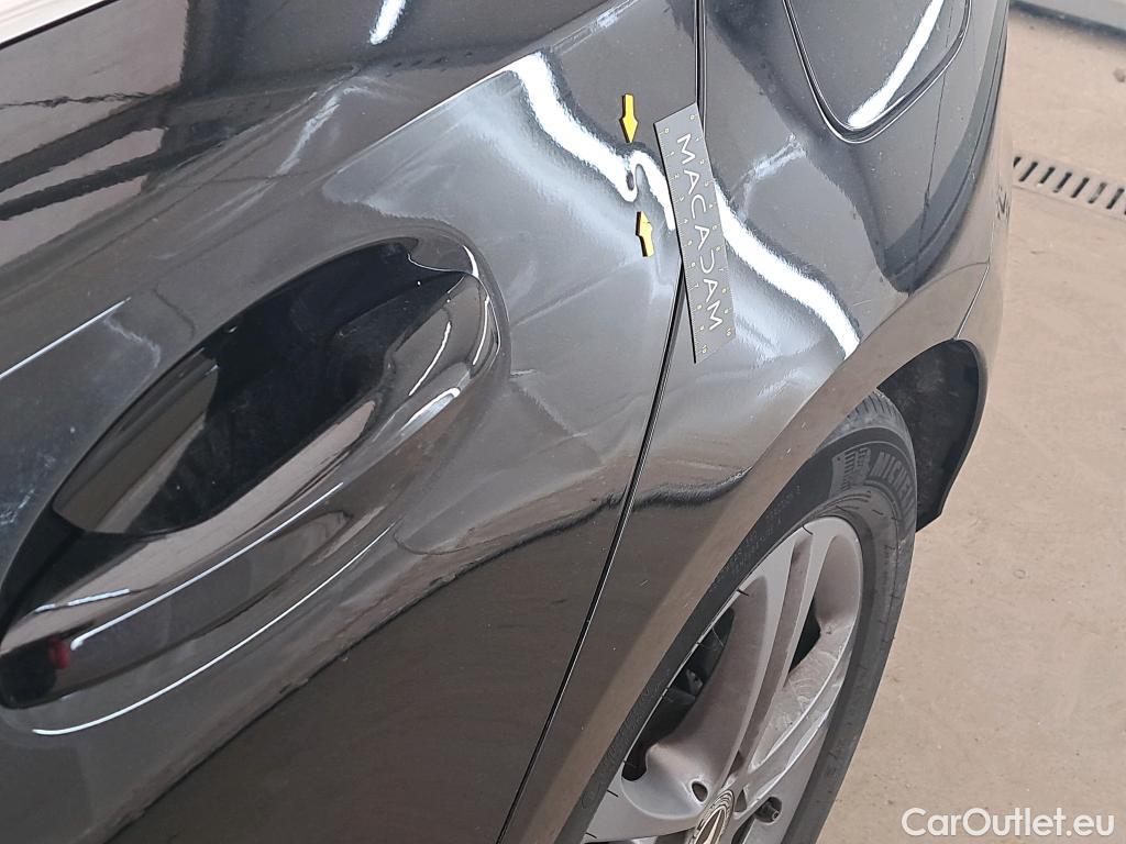  Mercedes  A-Klasse MERCEDES-BENZ Classe A Compact / 2018 / 5P / Berline A 200 d Business Line 8G-DCT #17