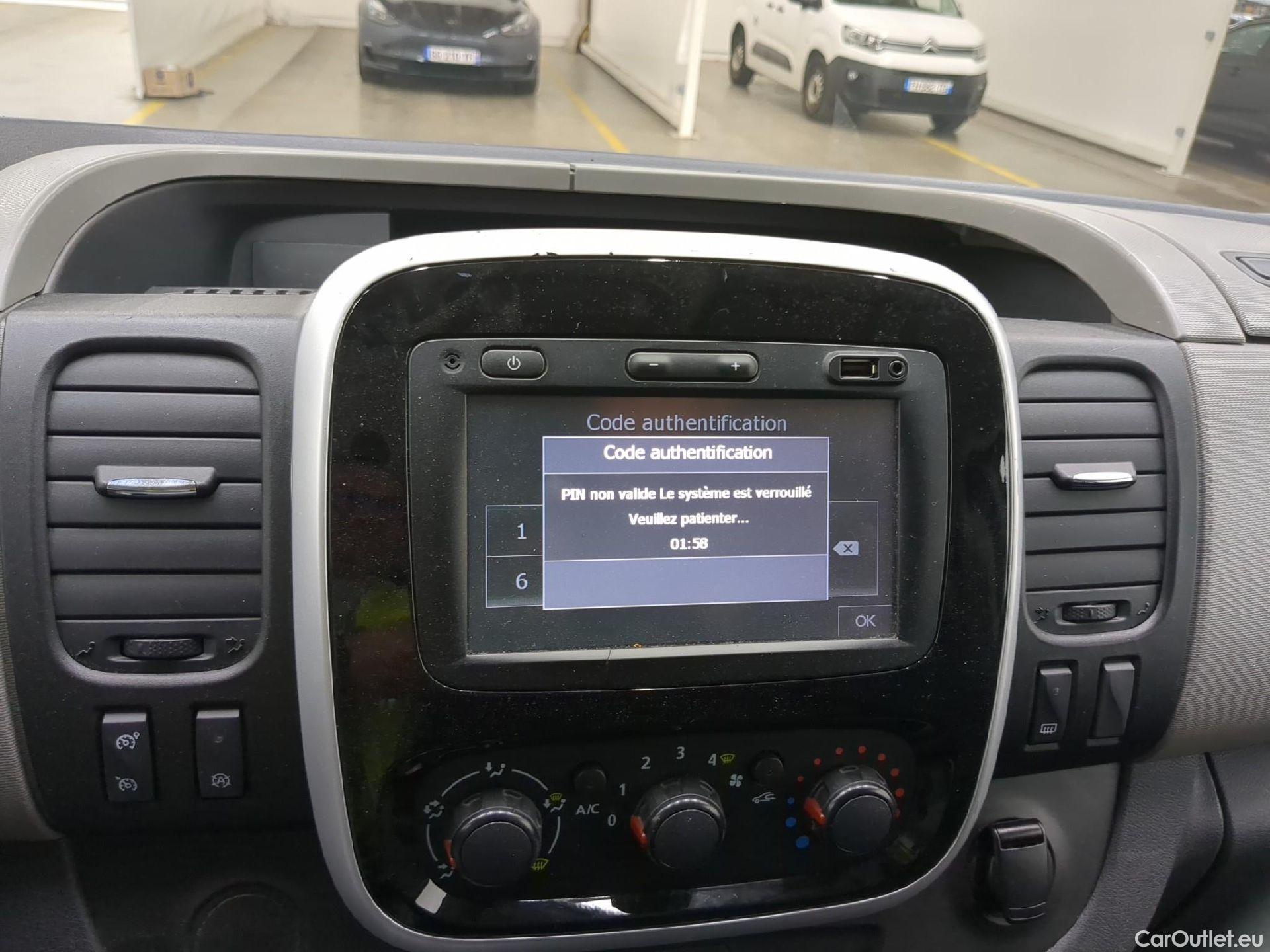  Renault  Trafic  Fourgon Grand Confort L2H1 1200 1.6 dCi 125CV BVM6 E6 #9