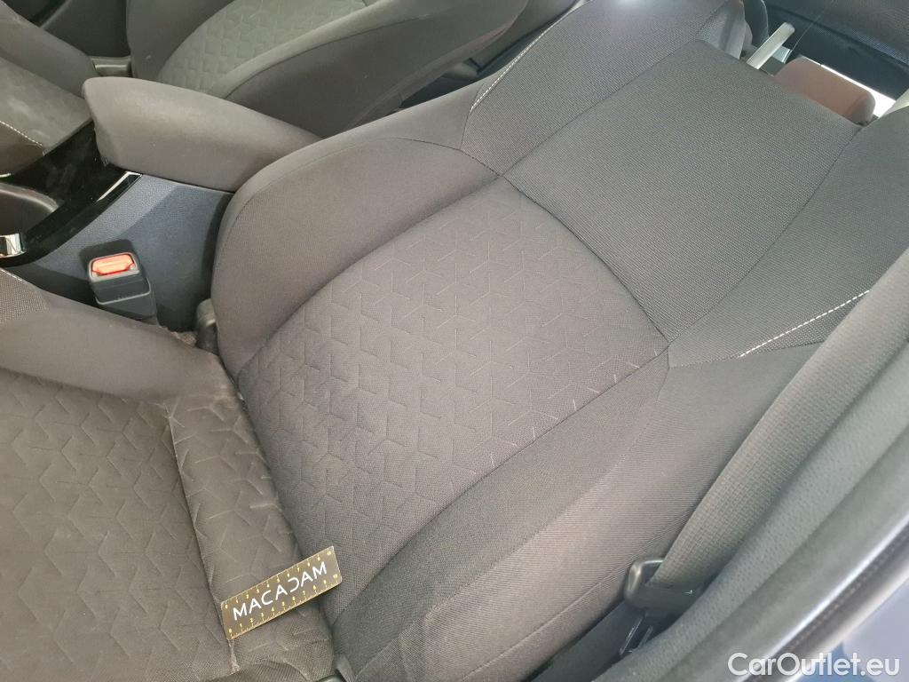  Toyota  Corolla TOYOTA  Touring Sports / 2018 / 5P / Break Hybride 122h Dynamic Business Supp Lomb #36