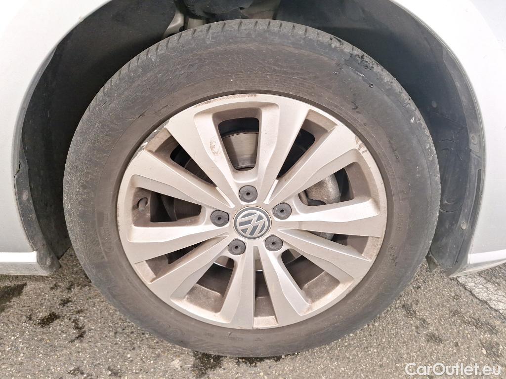  Volkswagen  Golf  VOLKSWAGEN SW / 2017 / 5P / Break 1.6 TDI 115 Conforrtline Business TVU #65