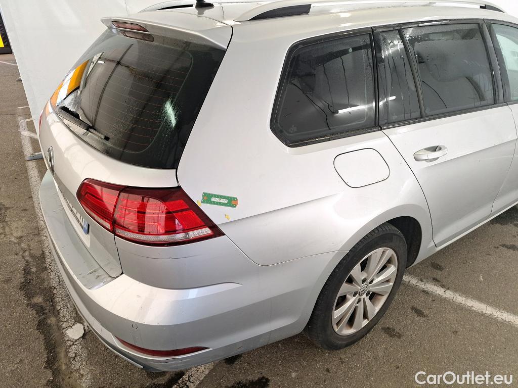  Volkswagen  Golf  VOLKSWAGEN SW / 2017 / 5P / Break 1.6 TDI 115 Conforrtline Business TVU #113