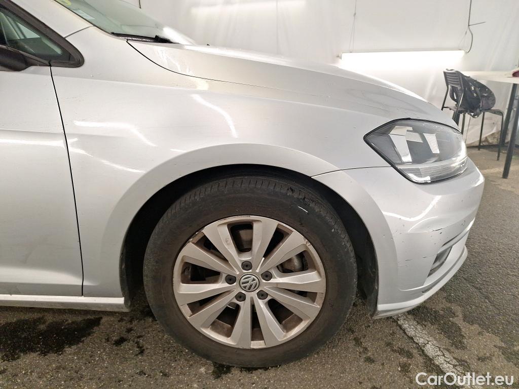  Volkswagen  Golf  VOLKSWAGEN SW / 2017 / 5P / Break 1.6 TDI 115 Conforrtline Business TVU #69