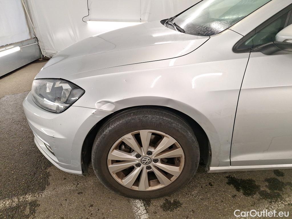  Volkswagen  Golf  VOLKSWAGEN SW / 2017 / 5P / Break 1.6 TDI 115 Conforrtline Business TVU #108