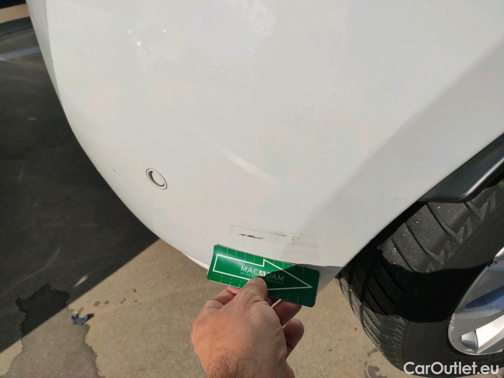  Renault  Zoe RENAULT  / 2019 / 5P / berlina con portón Intens 100 kW R135 Batería 50kWh #22