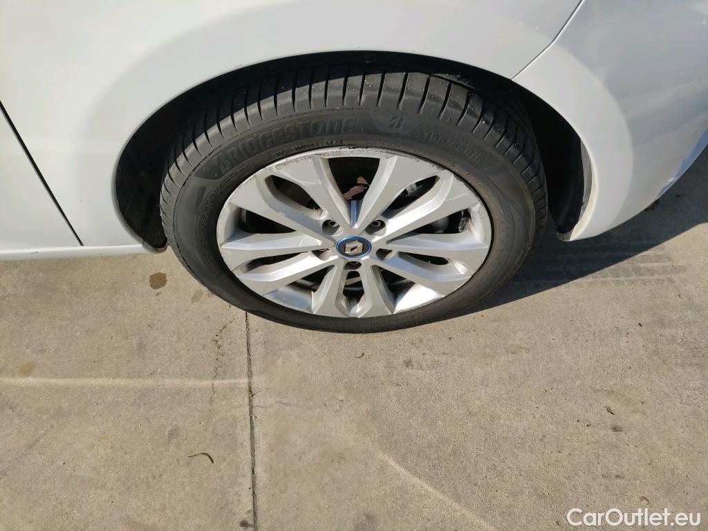  Renault  Zoe RENAULT  / 2019 / 5P / berlina con portón Intens 100 kW R135 Batería 50kWh #9