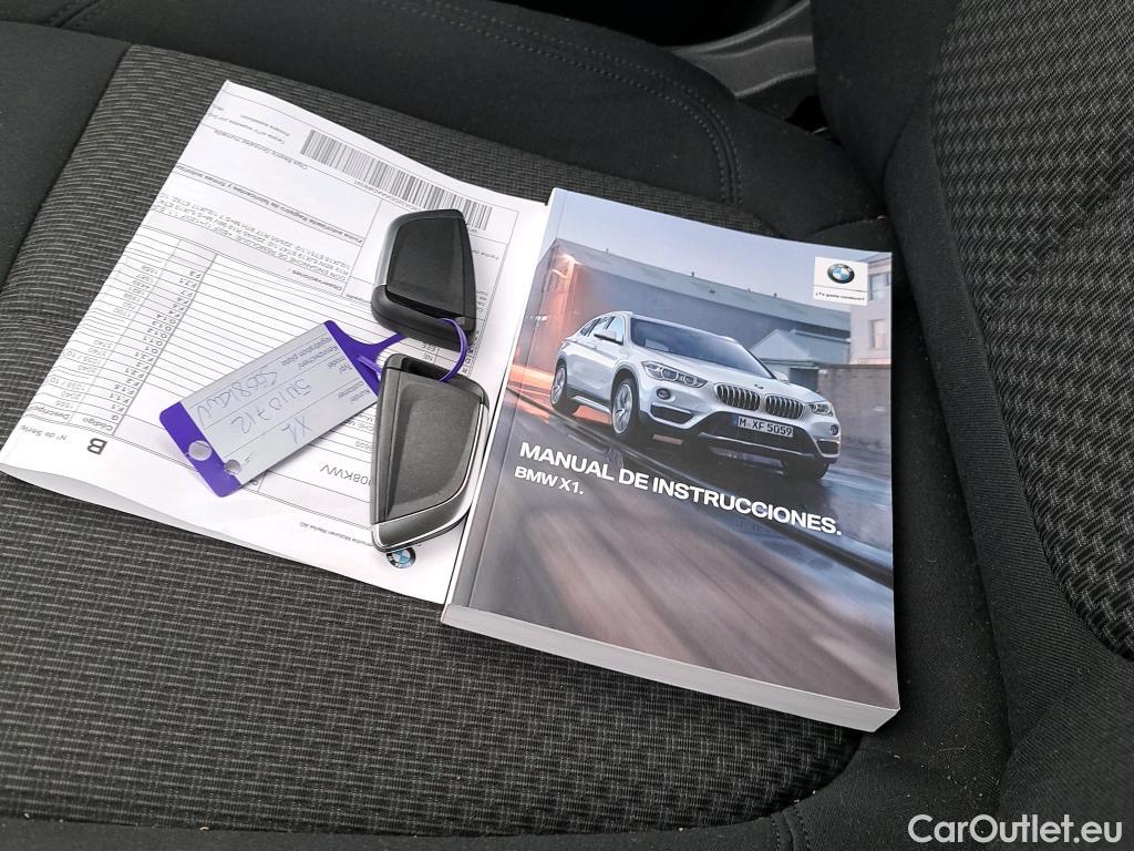  Bmw  X1 BMW  / 2015 / 5P / todoterreno sDrive16d #13