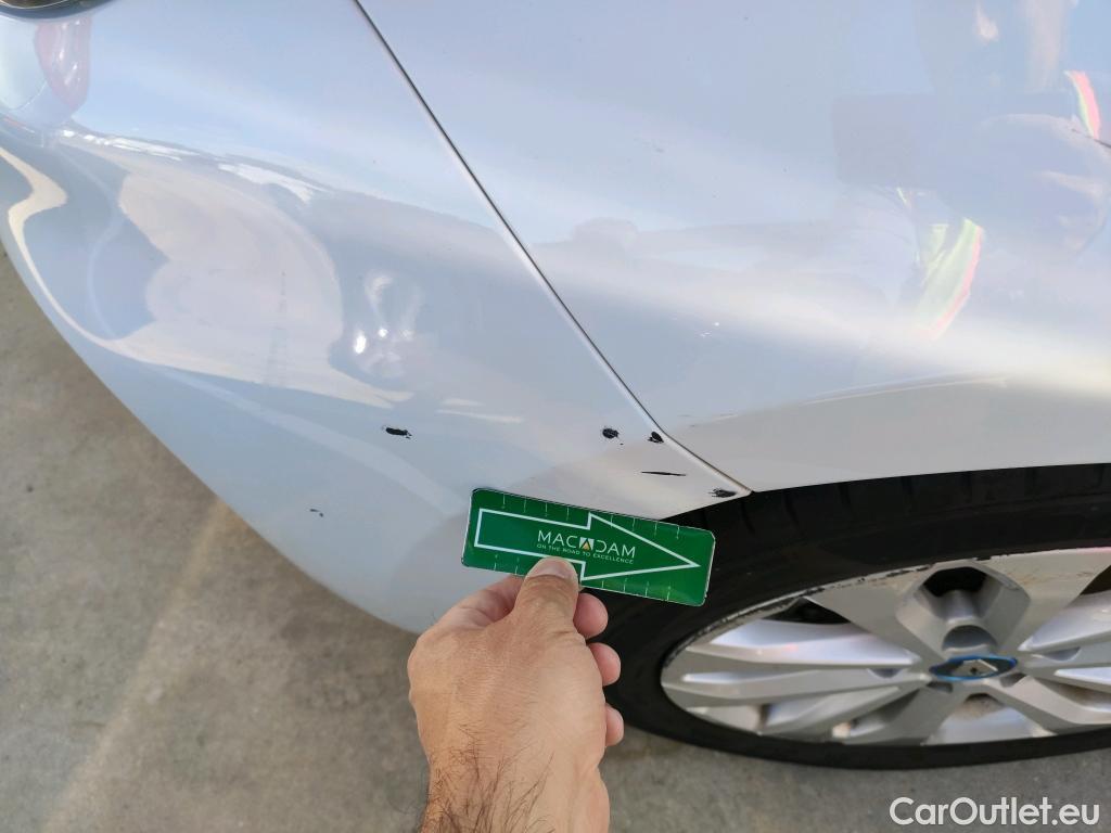  Renault  Zoe RENAULT  / 2019 / 5P / berlina con portón Intens 100 kW R135 Batería 50kWh #20