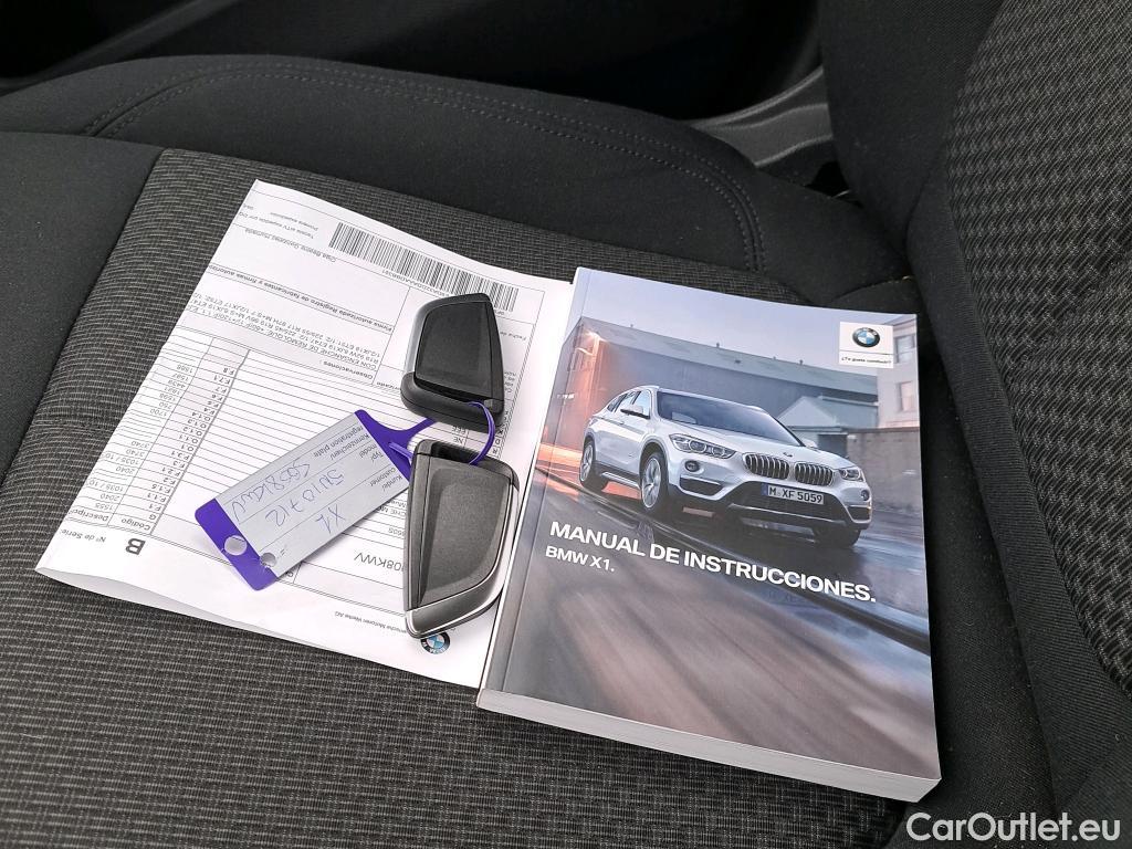  Bmw  X1 BMW  / 2015 / 5P / todoterreno sDrive16d #12