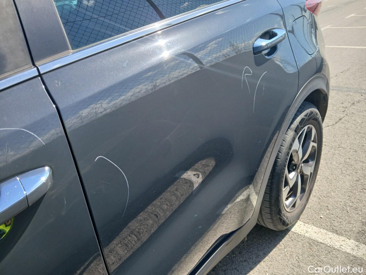  KIA  Sportage KIA  / 2018 / 5P / todoterreno 1.6 MHEV Drive Plus 100kW (136CV) 4x2 #13