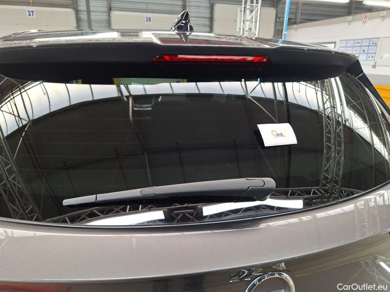  Opel   Grandland X Opel, '17, Opel 1.5 Turbo D D S/S AT8 Edition 5d #17