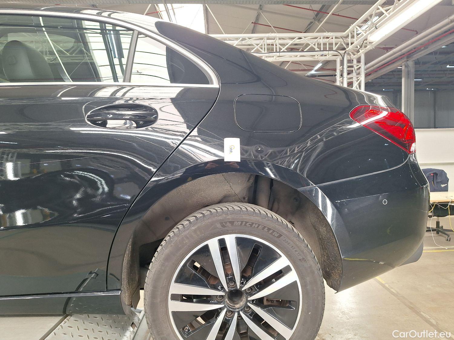  Mercedes  A-Klasse Mercedes, A-Class Berline '18, Mercedes-Benz  Limousine A 250e Business S #11