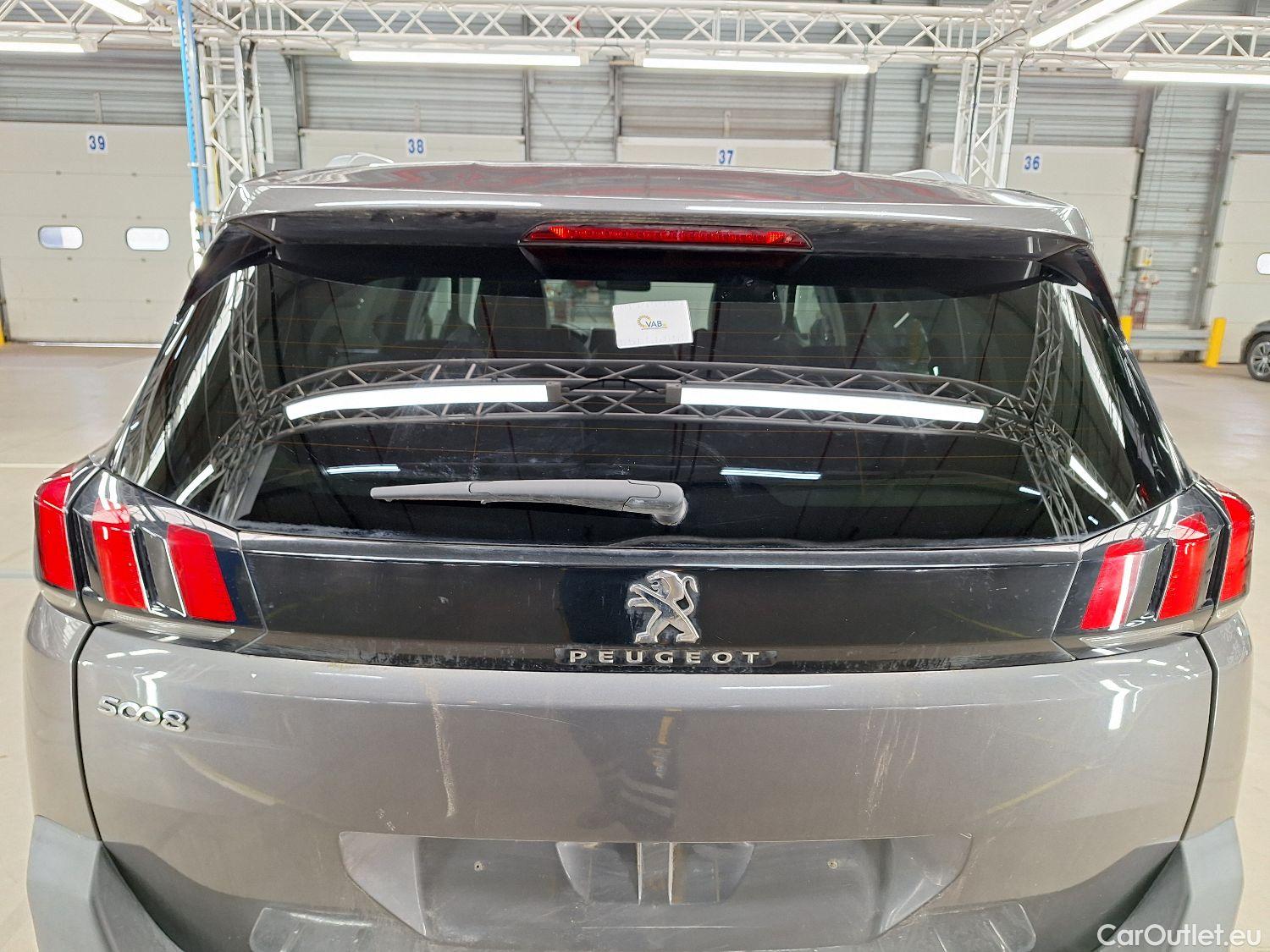  Peugeot  5008 Peugeot,  '16, Peugeot  1.5 BlueHDi 96kW S&S EAT8 Allure 5d 7pl #25