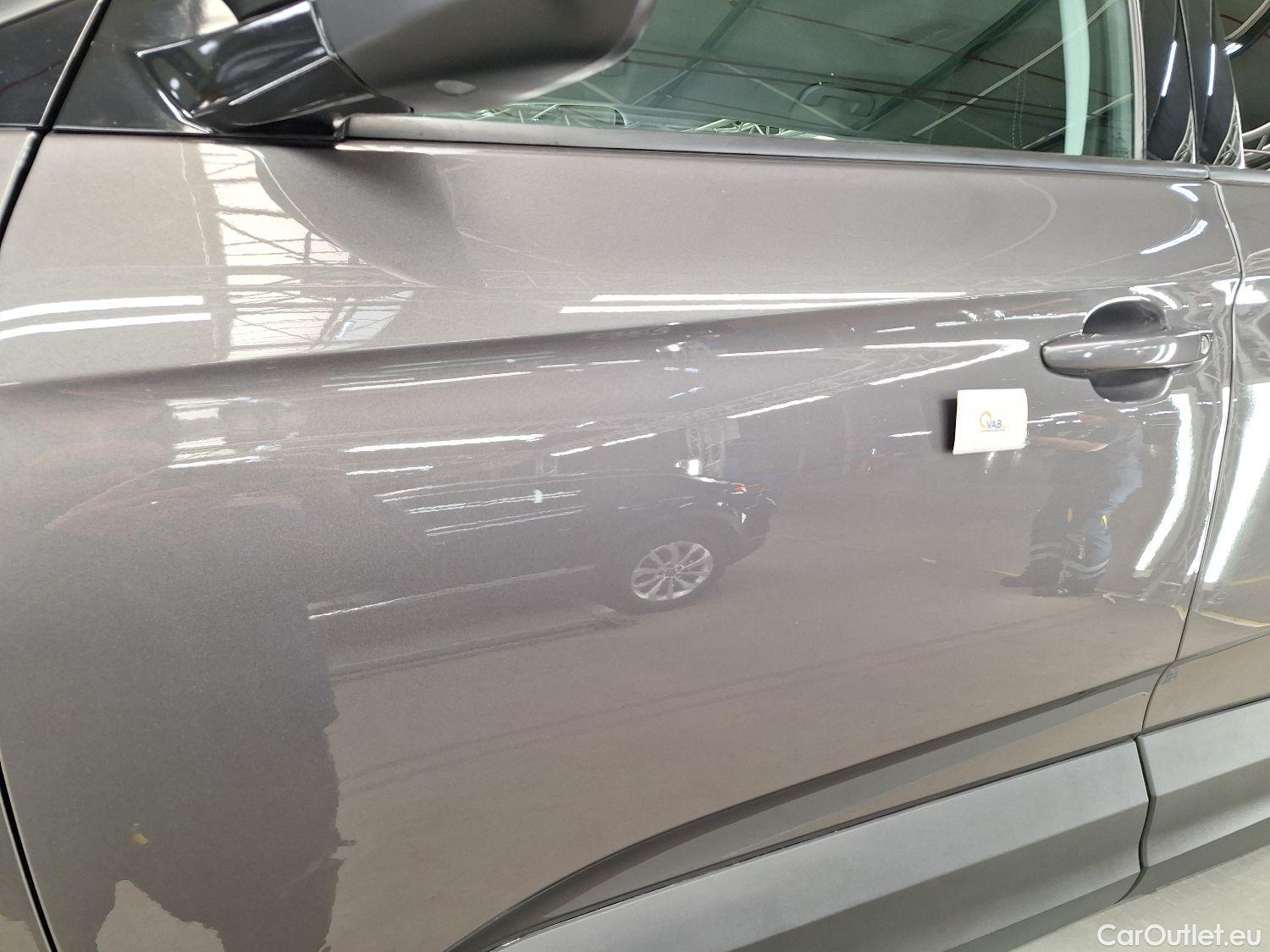  Opel   Grandland X Opel, '17, Opel 1.5 Turbo D D S/S AT8 Edition 5d #15