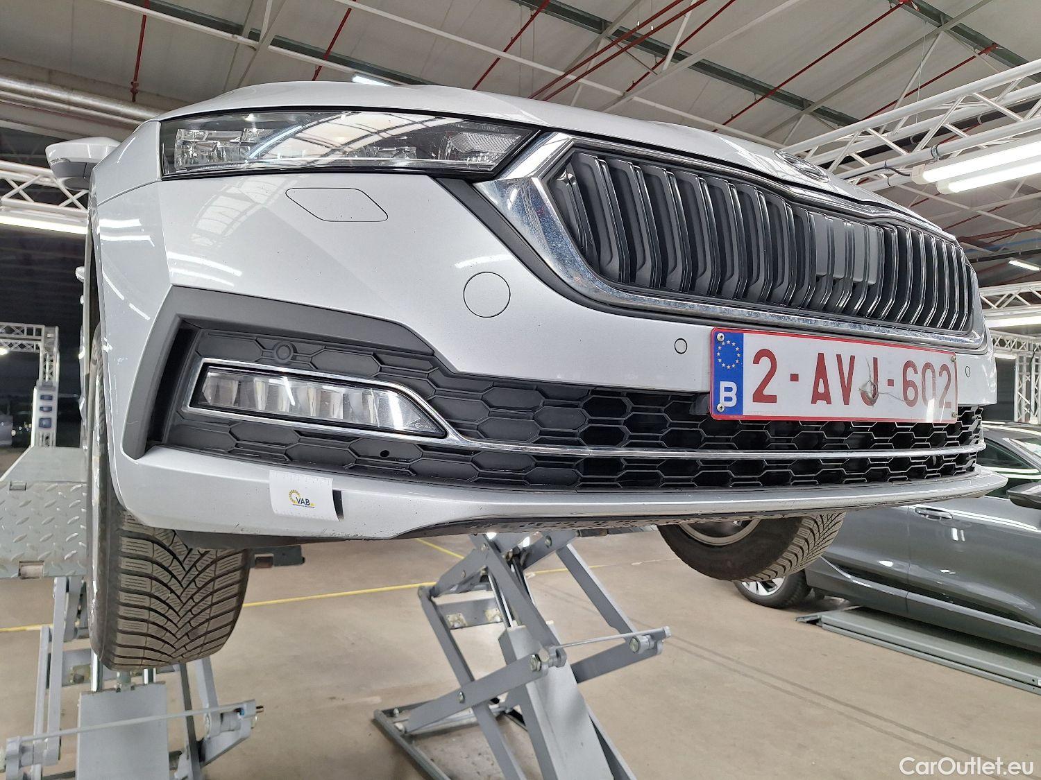  Skoda  Octavia Skoda,  Combi '20, Skoda  Combi 2.0 CRTDI 110kW DSG7 Ambition  #3