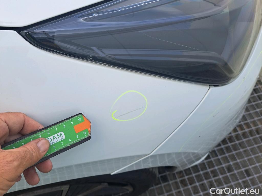  Nissan  Micra NISSAN  / 2017 / 5P / berlina con portón IG-T 68 kW (92 CV) E6D-F Acenta #55