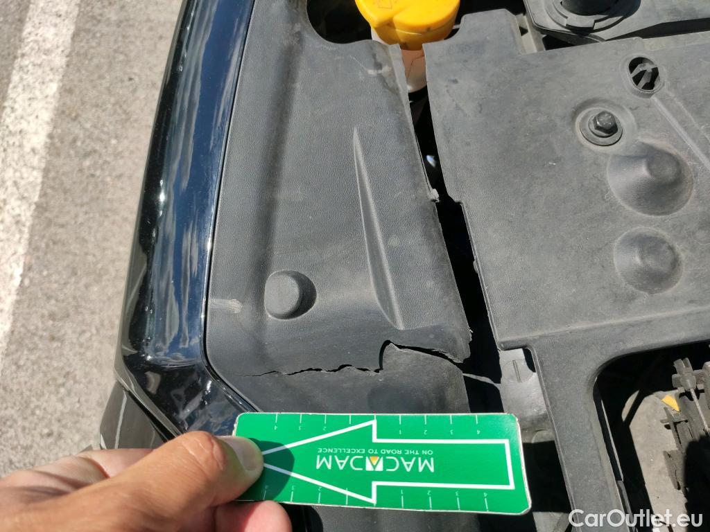  Renault  Zoe RENAULT  / 2019 / 5P / berlina con portón Intens 100 kW R135 Batería 50kWh #18